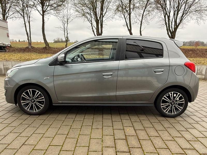 Gebraucht Mitsubishi Space Star Top 80 PS (58 kW) 2017 Grau Kleinwagen