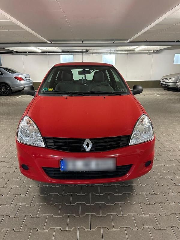 Rot Gebraucht 2010 Renault Clio II Limousine | 3.800 € (Fairer Preis) - Bild 1/4
