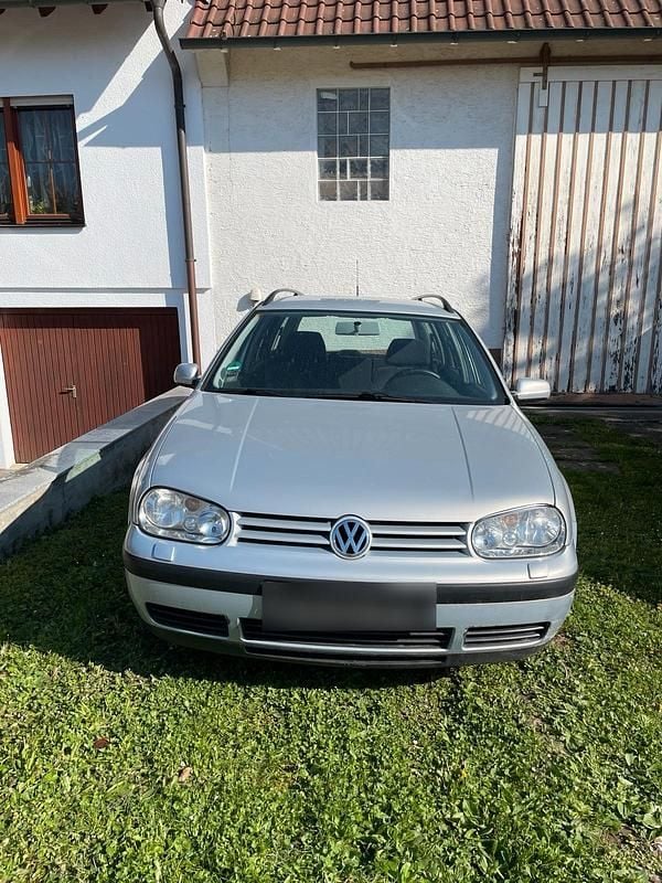 Gebraucht VW Golf IV 100 PS (73 kW) 1999 Silber Kombi