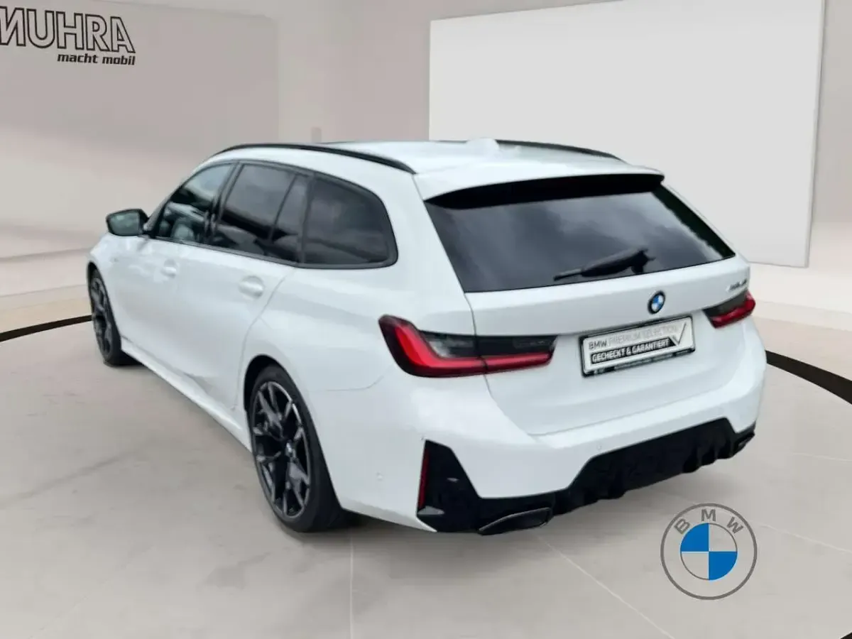Gebraucht BMW M340 M Sport 374 PS (275 kW) 2025 Alpinweiss iii Limousine