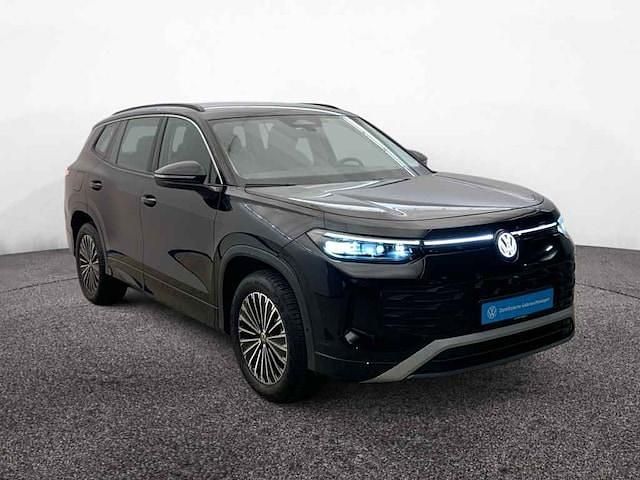 Gebraucht VW Tayron Life 150 PS (110 kW) 2025 Schwarz SUV