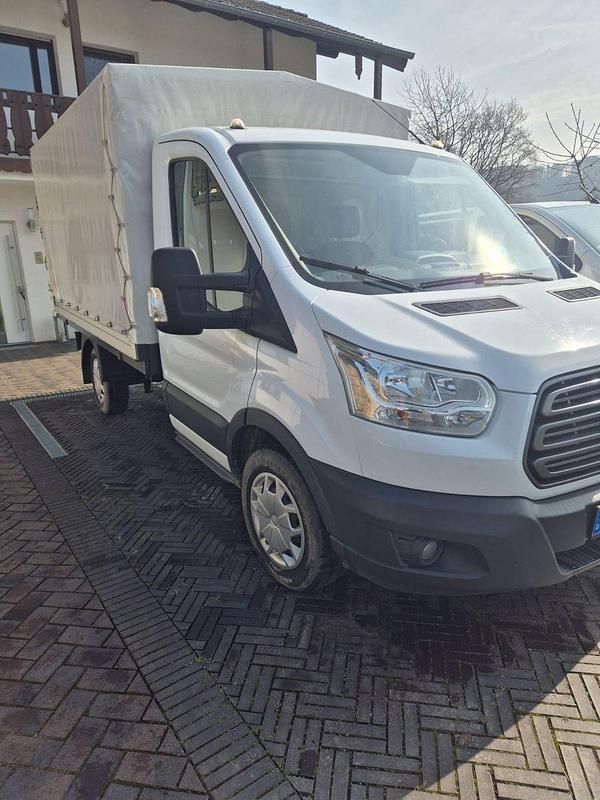 Gebraucht Ford Transit 131 PS (96 kW) 2019 Weiß Van / Kleinbus