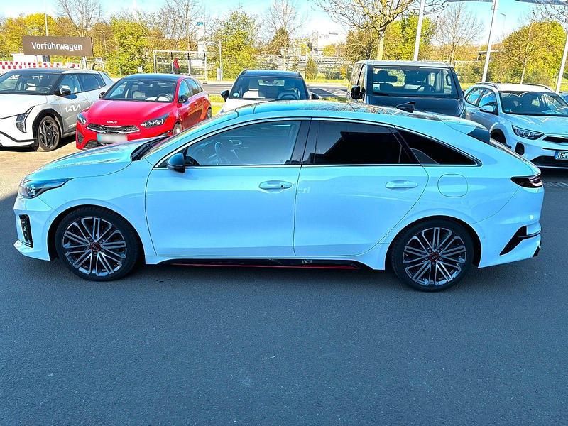 Gebraucht Kia ProCeed GT 204 PS (150 kW) 2021 Weiß Kombi
