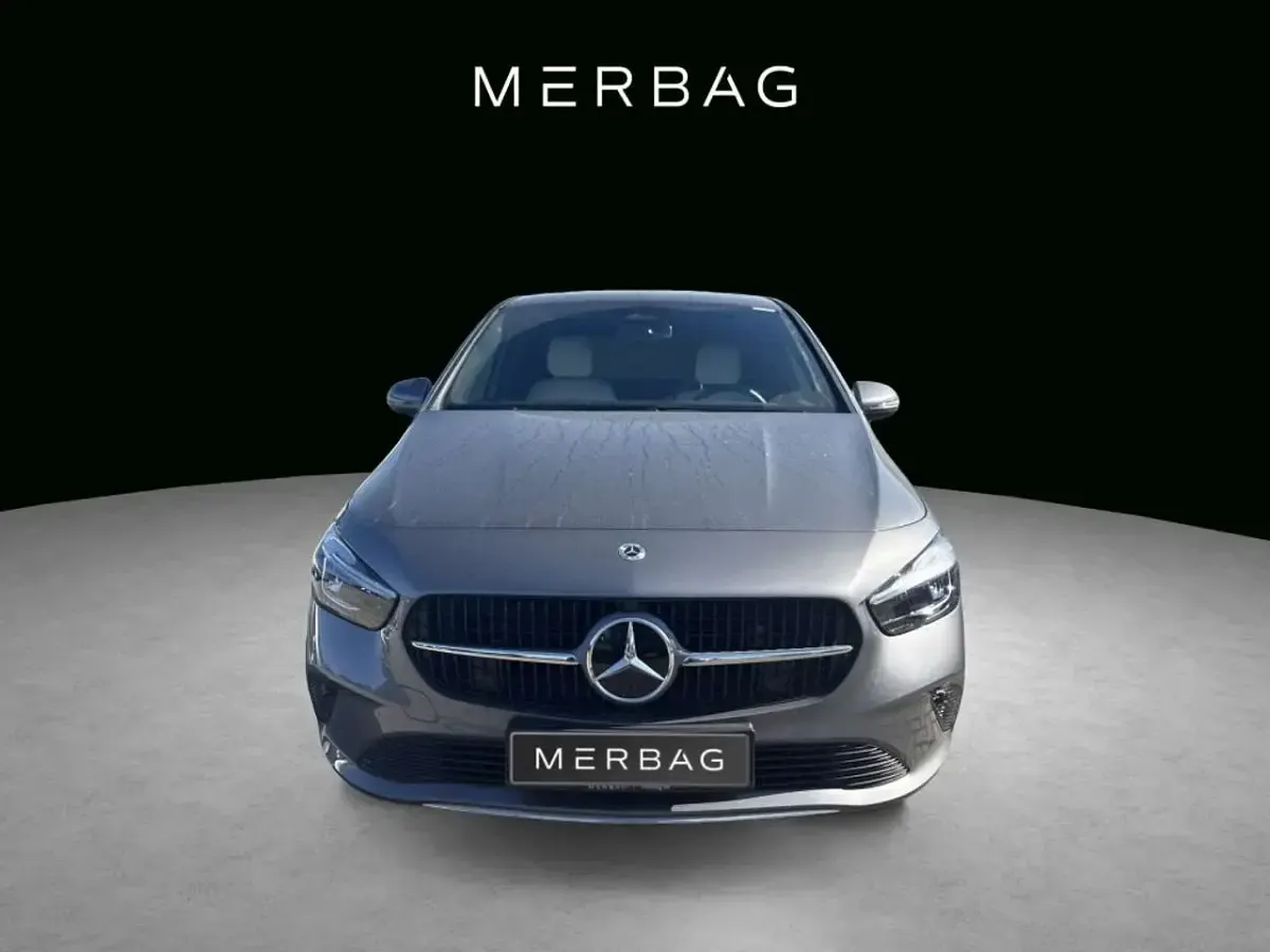 Gebraucht Mercedes B200 Advanced Plus 163 PS (119 kW) 2025 Grau Kleinwagen