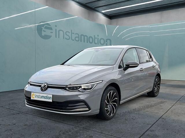 Gebraucht VW Golf VIII Move 150 PS (110 kW) 2024 Grau Limousine