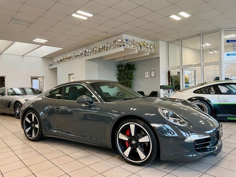 Graphitgrau Gebraucht 2013 Porsche 911 Carrera S Coupé | 137.850 € (Fairer Preis) - Bild 1/4