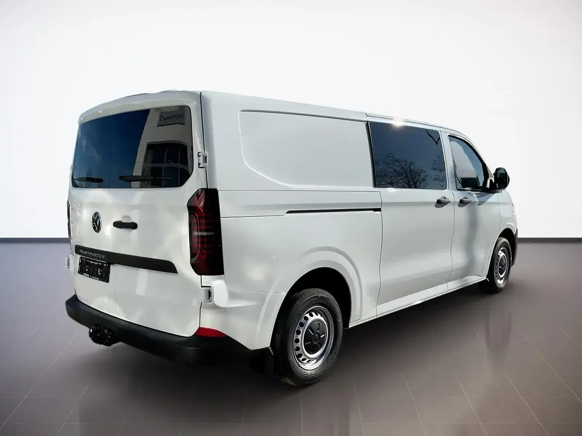 Neu VW T7 150 PS (110 kW) 2026 Clear white Van