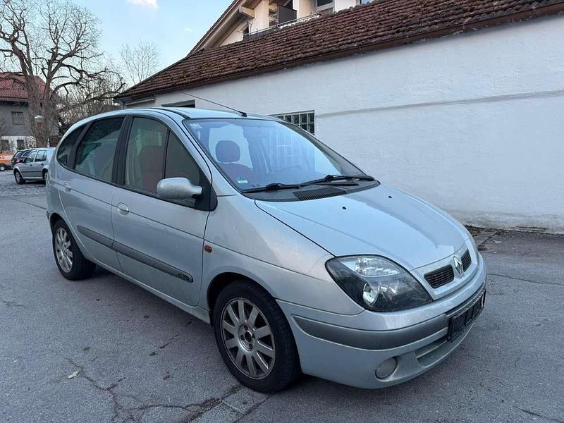 Gebraucht Renault Scénic Authentique 107 PS (78 kW) 2002 Silber Van / Kleinbus