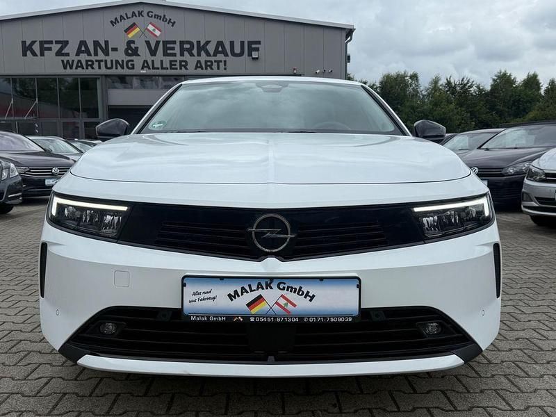 Weiß Gebraucht 2023 Opel Astra Business Edition Kombi | 17.999 € (Fairer Preis) - Bild 1/4