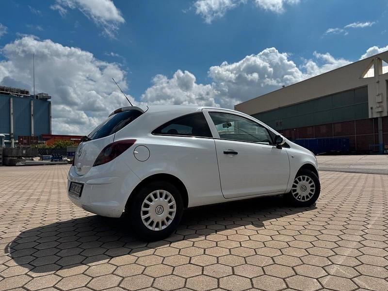 Gebraucht Opel Corsa 69 PS (50 kW) 2014 Weiß Kleinwagen