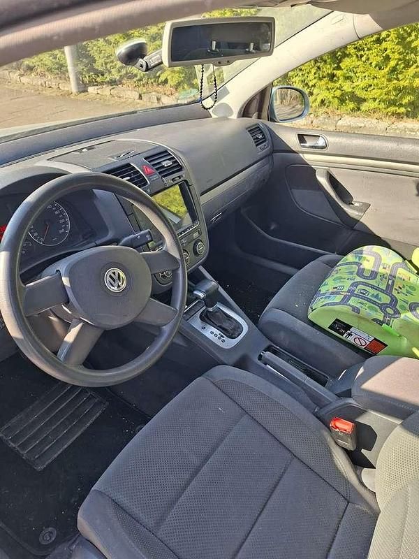 Gebraucht VW Golf IV Comfortline 101 PS (74 kW) 2004 Silber Limousine