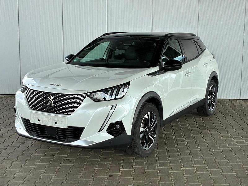 Pearl white / dach schwarz Gebraucht 2022 Peugeot e-2008 GTi SUV | 18.750 € (Fairer Preis) - Bild 1/4