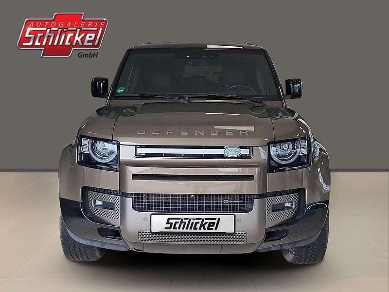 Gebraucht Land Rover Defender HSE Dynamic 249 PS (183 kW) 2022 Gondwana stone SUV