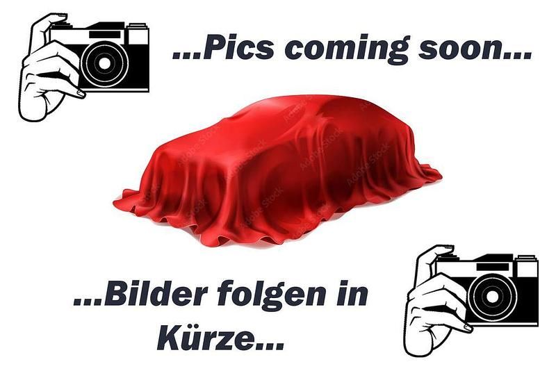 Schwarz Gebraucht 2018 Mercedes CLA200 Shooting Brake AMG line Kombi | 23.750 € (Fairer Preis) - Bild 1/2