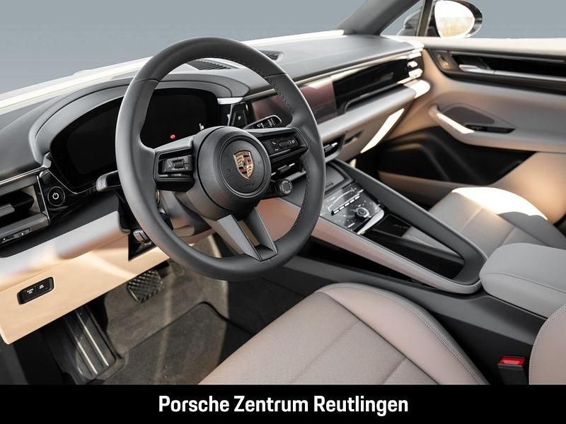 Gebraucht Porsche Macan 300 kW (408 PS) 2025 Schwarz SUV