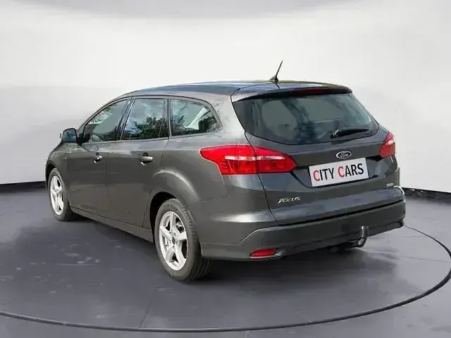 Usata Ford Focus Trend 150 CV (110 kW) 2016 Andere Berlina
