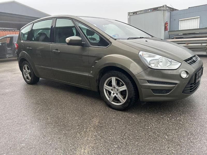 Occasion Ford S-MAX Trend 116 ch (85 kW) 2010 Monospace