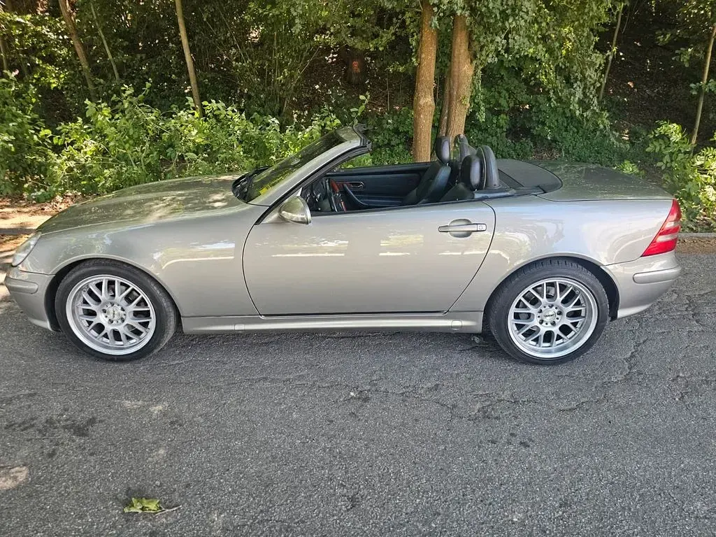Gebraucht Mercedes SLK200 Edition 163 PS (119 kW) 2003 Silber Cabrio