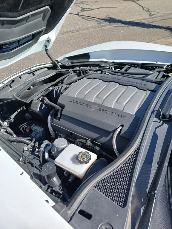 Gebraucht Corvette Stingray 466 PS (342 kW) 2016 Weiß Coupé