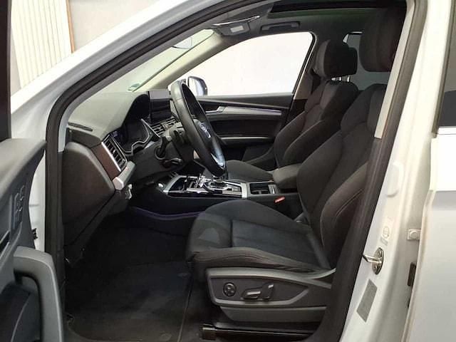 Gebraucht Audi Q5 Advanced Plus 299 PS (219 kW) 2023 Gletscherweiß metallic SUV