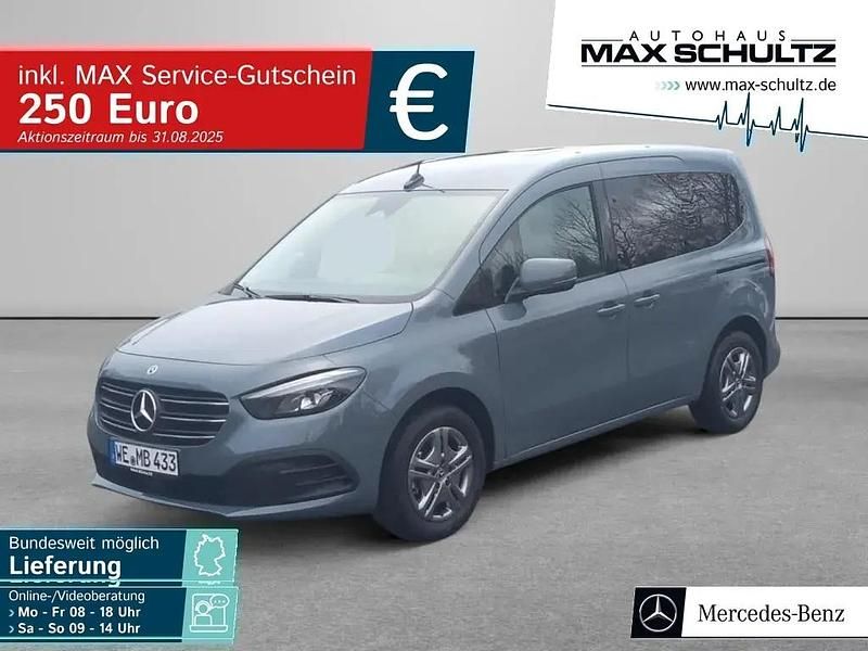 Magnetitgrau Gebraucht 2024 Mercedes 180 Style Limousine | 33.990 € (Etwas zu teuer) - Bild 1/4