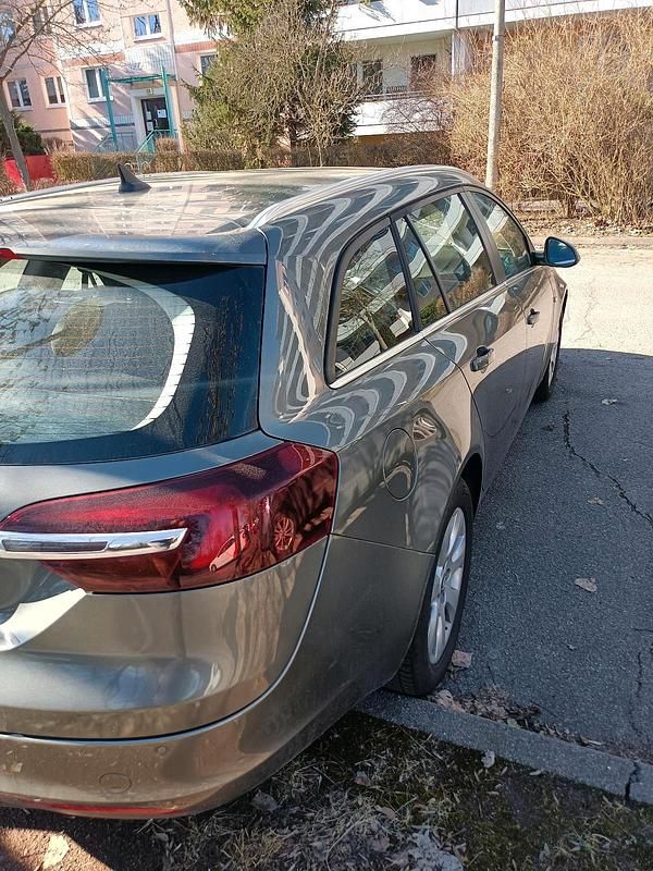 Gebraucht Opel Insignia 136 PS (100 kW) 2017 Kombi