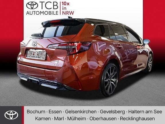 Gebraucht Toyota Corolla Sport 178 PS (130 kW) 2025 Oxideorange/schwarz Kombi