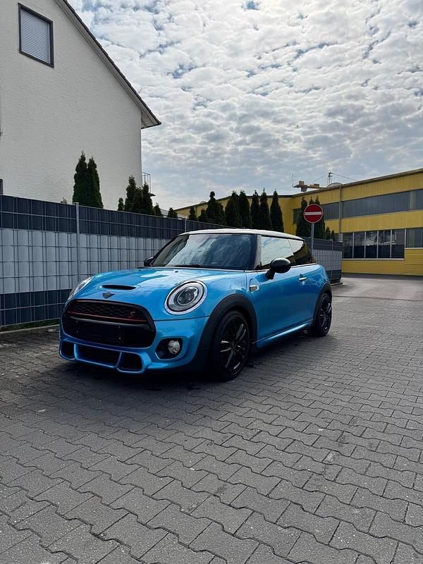 Gebraucht Mini Cooper SD 170 PS (125 kW) 2016 Blau Kleinwagen