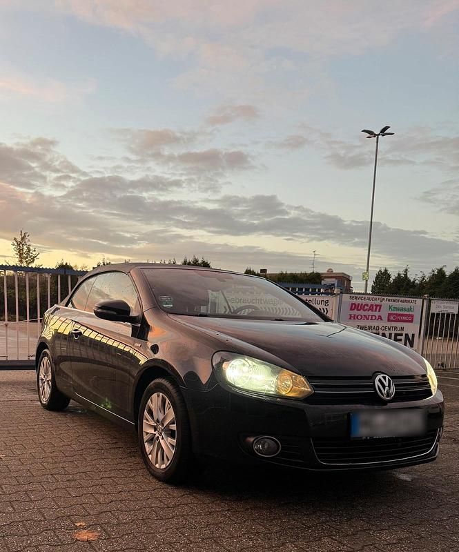 Gebraucht VW Golf Cabriolet 140 PS (102 kW) 2014 Schwarz Cabrio