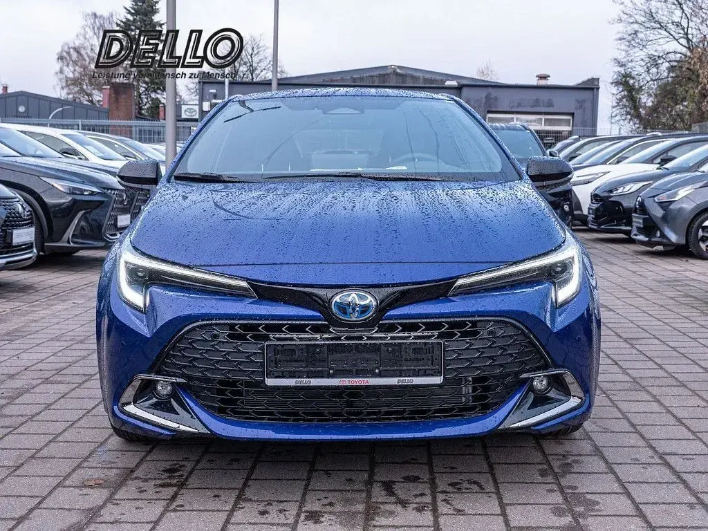 Neu Toyota Corolla 178 PS (130 kW) 2025 Blau Limousine