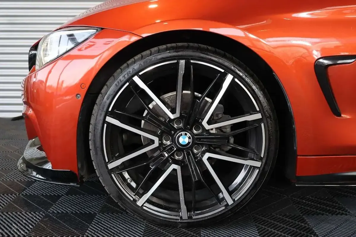 Używany BMW 430 M Performance 252 KM (185 kW) 2019 Pomarańczowy Coupe