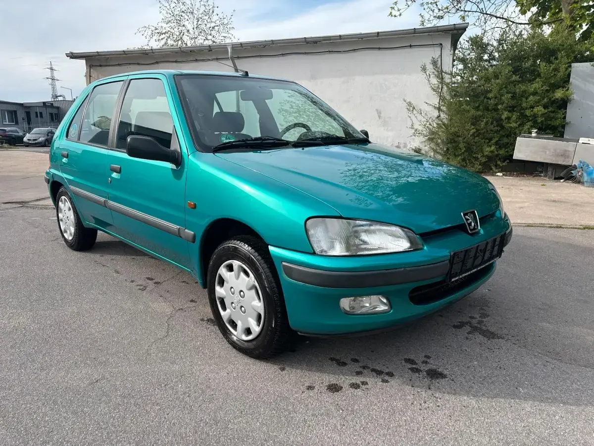 Gebraucht Peugeot 106 75 PS (55 kW) 1998 Grün Kleinwagen