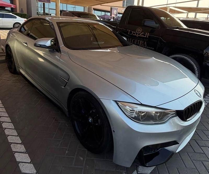 Gebraucht BMW M4 Cabriolet Basis 431 PS (317 kW) 2016 Silber Cabrio