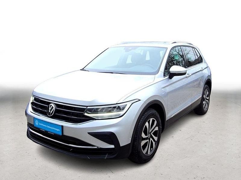 Gebraucht VW Tiguan Active 150 PS (110 kW) 2021 Silber SUV