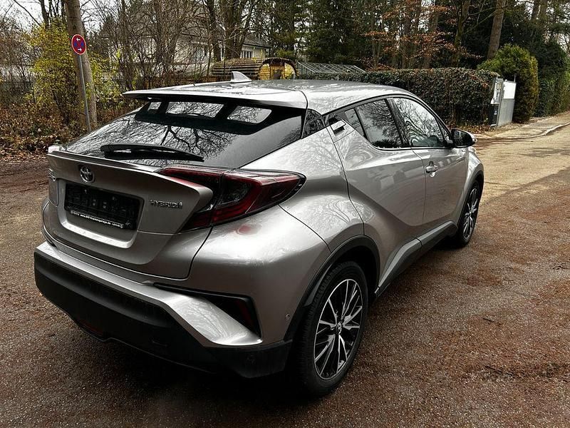 Gebraucht Toyota C-HR Team 98 PS (72 kW) 2018 Grau SUV