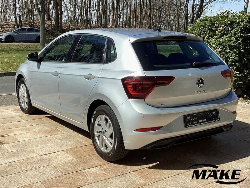 Gebraucht VW Polo Style 95 PS (69 kW) 2022 Silber Kleinwagen