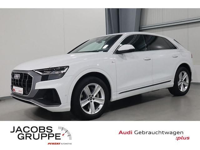 Carraraweiß Gebraucht 2022 Audi Q8 Comfort SUV | 67.880 € (Teuer) - Bild 1/4