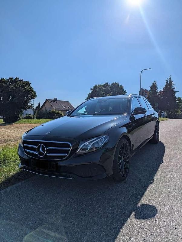 Gebraucht 2020 Mercedes E400 Avantgarde Kombi | 32.999 € (Superpreis) - Bild 1/4