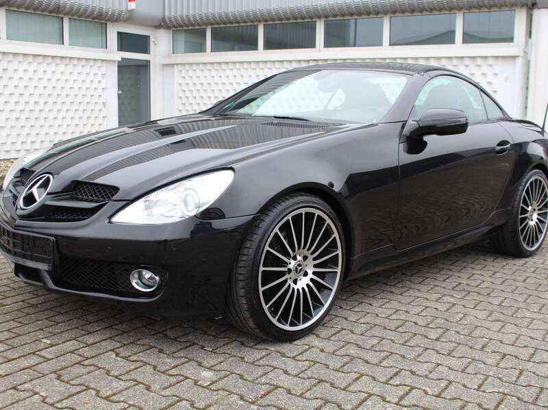 Schawarz Gebraucht 2010 Mercedes SLK200 Cabrio | 12.850 € (Fairer Preis) - Bild 1/4