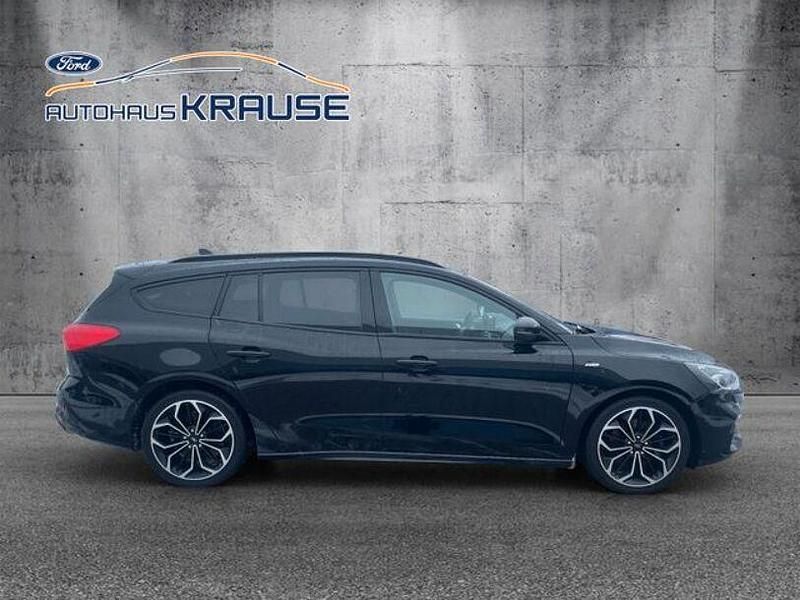 Gebraucht Ford Focus ST-Line 150 PS (110 kW) 2019 Schwarz Limousine
