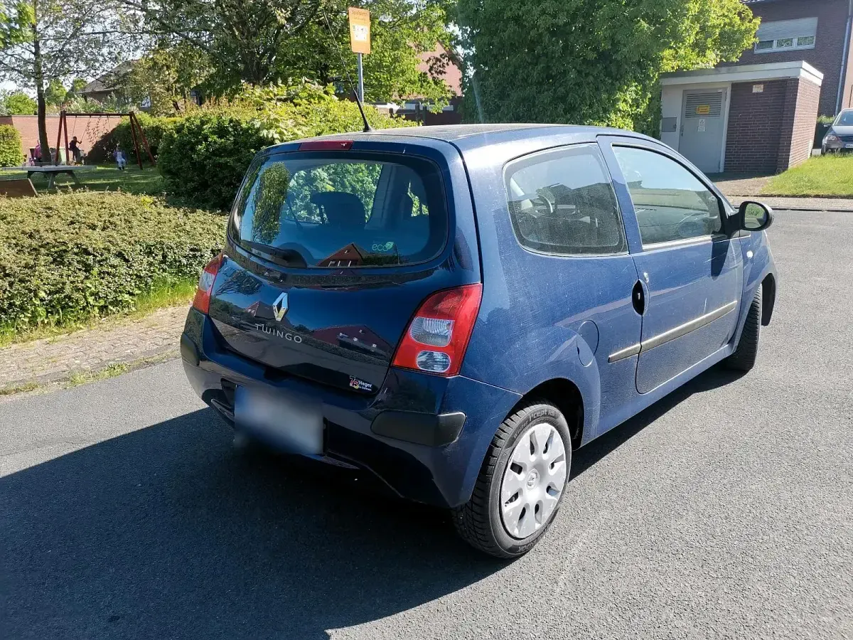 Second-hand Renault Twingo 58 CP (42 kW) 2007 Albastru Hatchback