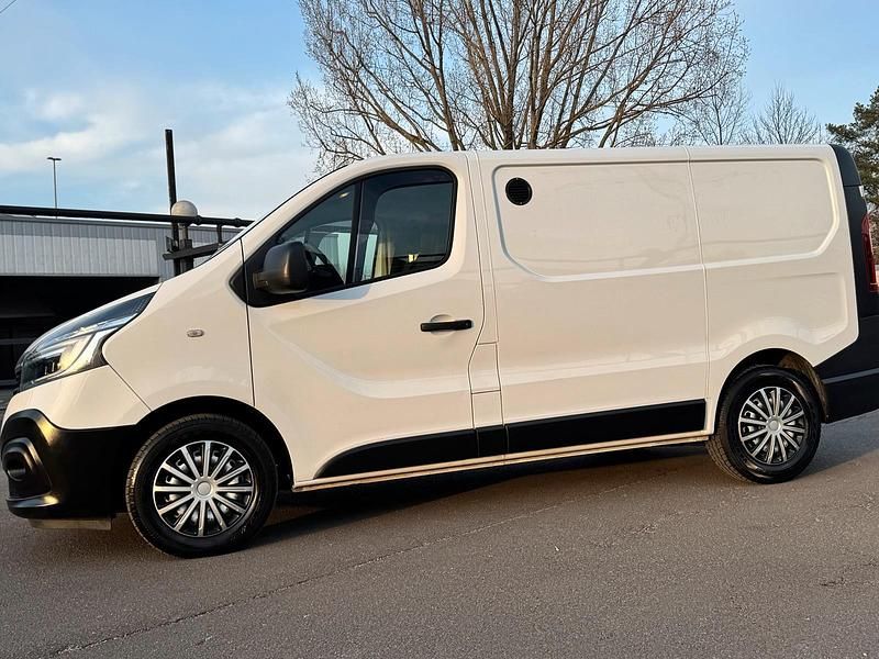 Gebraucht Renault Trafic 150 PS (110 kW) 2020 Weiß Van / Kleinbus