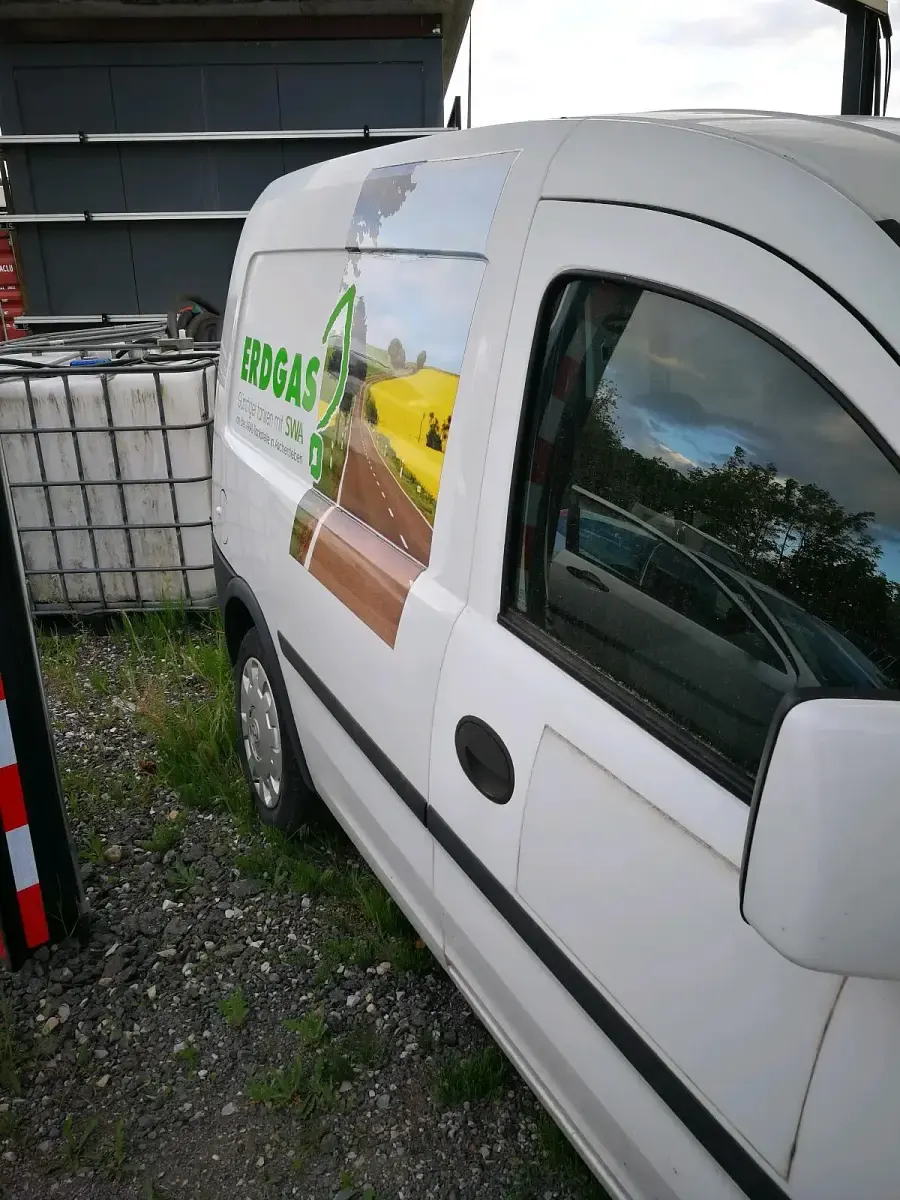Gebraucht Opel Combo 98 PS (72 kW) 2006 Weiß Van / Kleinbus