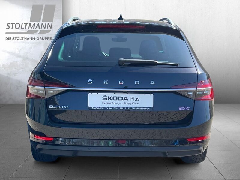Gebraucht Skoda Superb Style 150 PS (110 kW) 2024 Schwarz Kombi