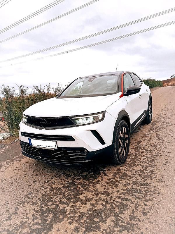 Weiß Gebraucht 2023 Opel Mokka GS Line SUV | 24.990 € (Teuer) - Bild 1/4