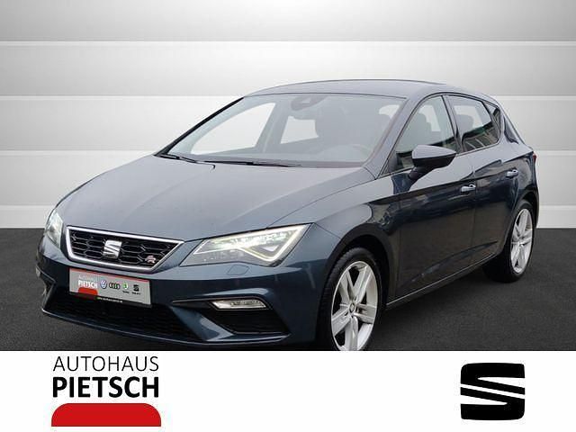 Grau Gebraucht 2019 Seat Leon FR Limousine | 16.310 € (Fairer Preis) - Bild 1/4