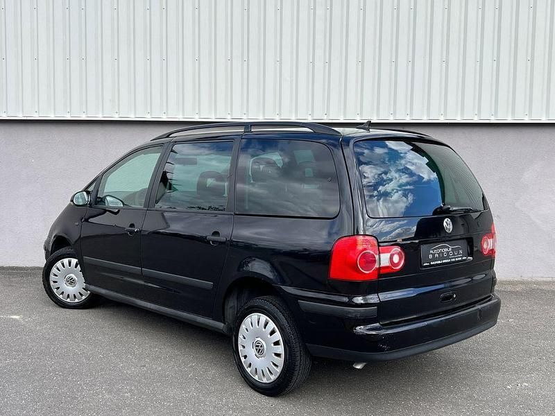 Gebraucht VW Sharan Trendline 116 PS (85 kW) 2008 Schwarz Van / Kleinbus