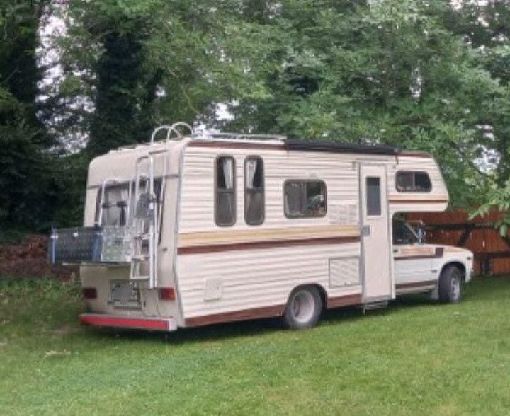 Gebraucht Toyota HiLux 101 PS (74 kW) 1984 Weiß Pickup