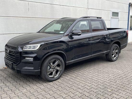 Neu KGM Musso 203 PS (149 kW) 2026 Space black metallic lak Pickup