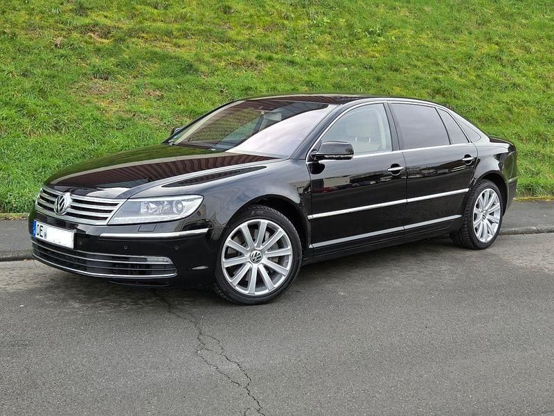 Schwarz Gebraucht 2014 VW Phaeton Limousine | 22.990 € - Bild 1/4